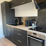 La Duche - Neuf Central, Calme, Vue Sur Les Toits De Et Parking, Intendance Luxury Host Cherbourg-en-Cotentin