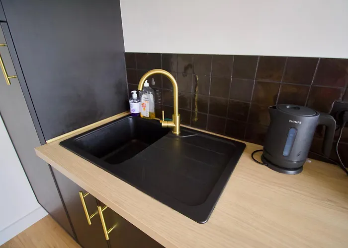 Daire La Duche - Neuf Central, Calme, Vue Sur Les Toits De Et Parking, Intendance Luxury Host *